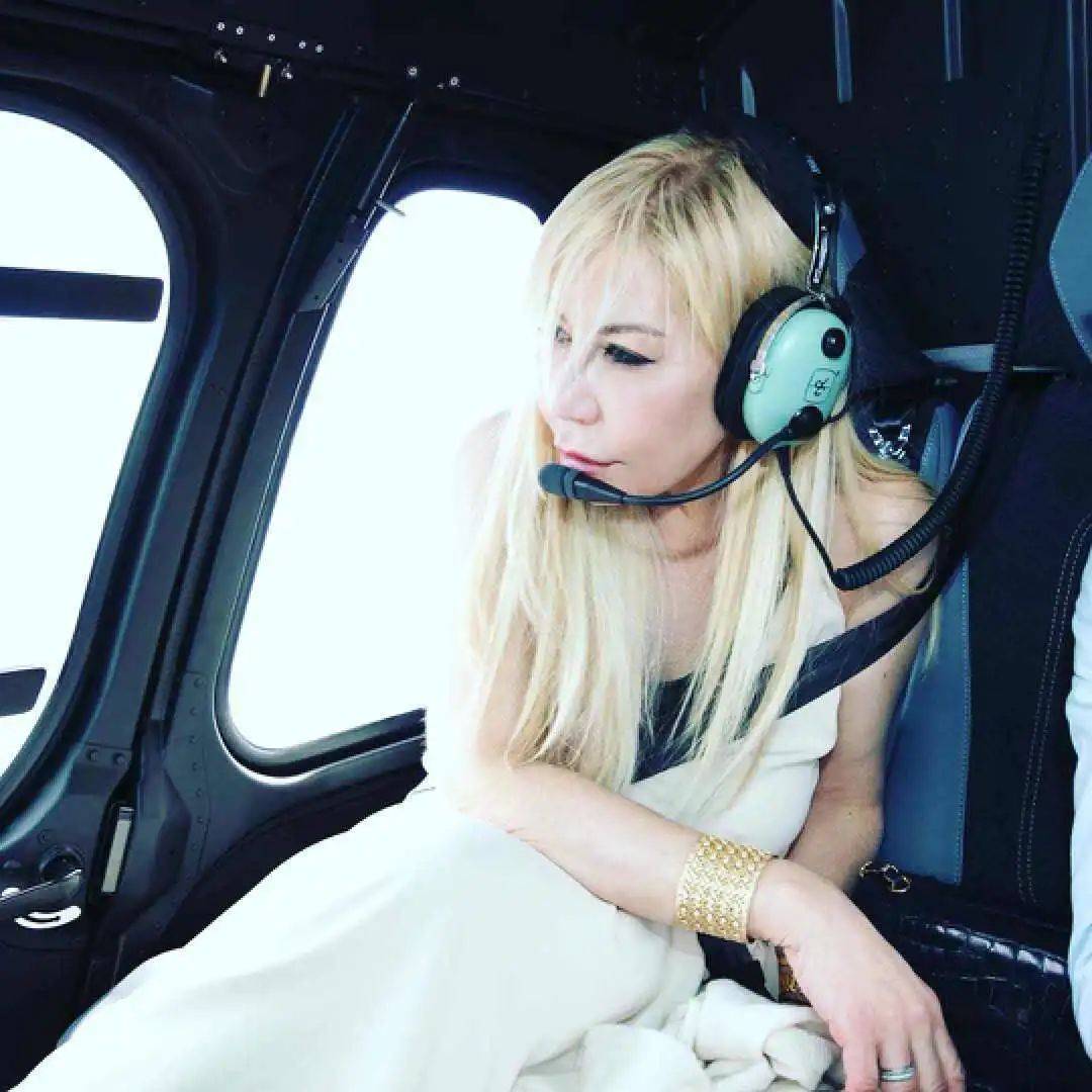 留下50亿身家:钱没花完,人没了_anna_节目_shay