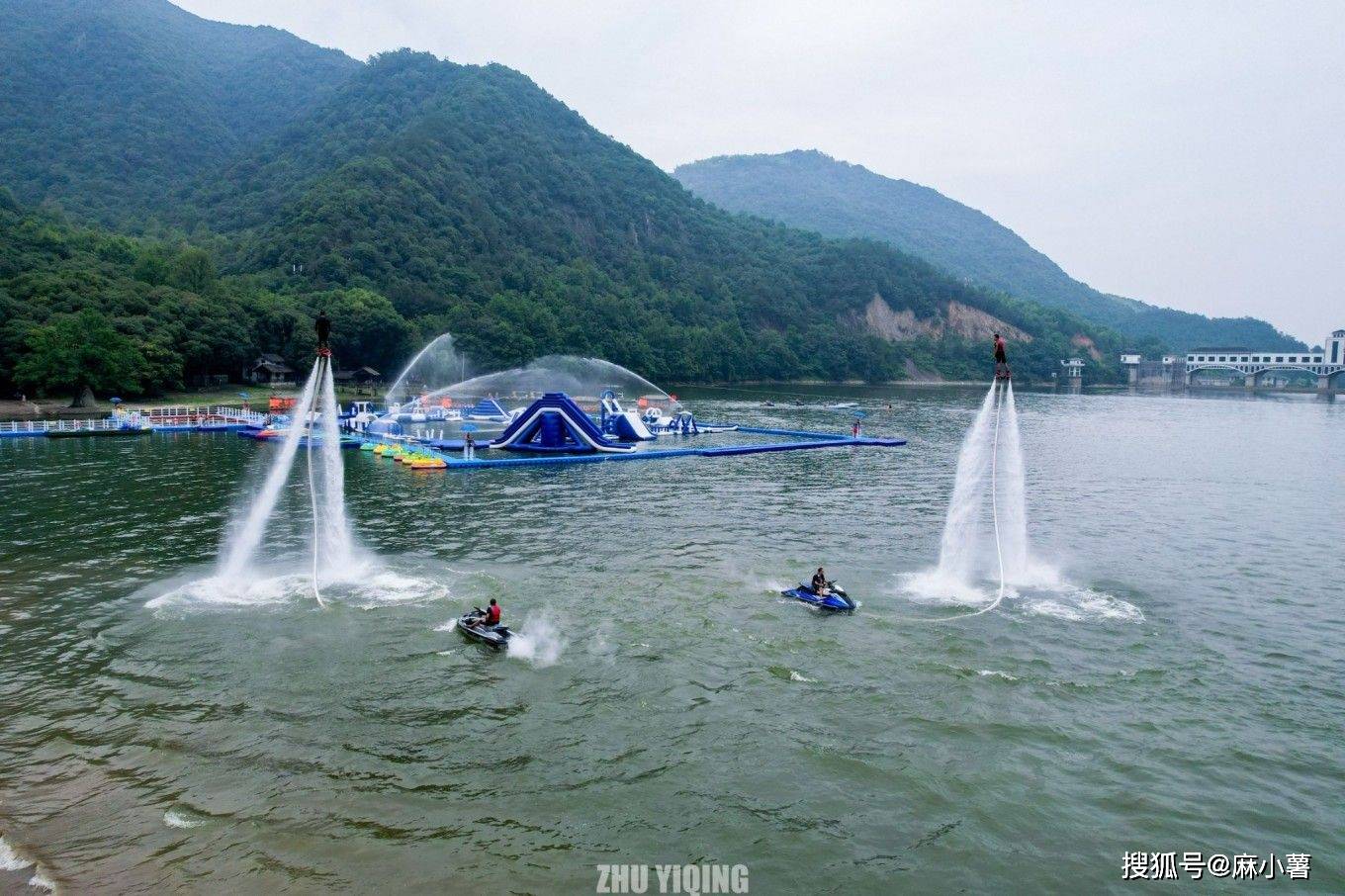 今夏第一场玩水派对,在杭州富阳湖心岛造浪乐园狂欢一夏_营地_富春