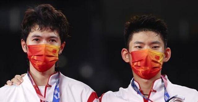 可是,随着李俊慧退役,李俊慧/刘雨辰双塔组合不复存在,男双已成国羽