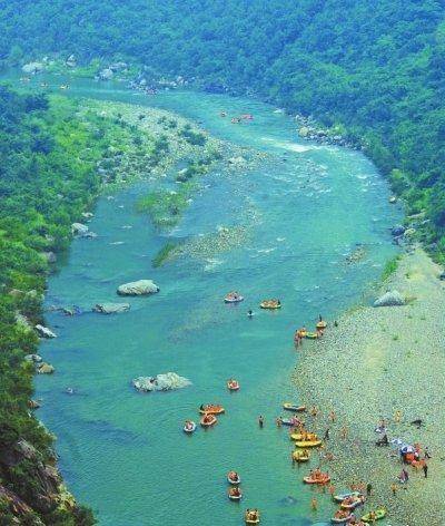 漂流哪里好,尽在中原第一漂!快来西峡灌河漂流享受玩水的乐趣吧!