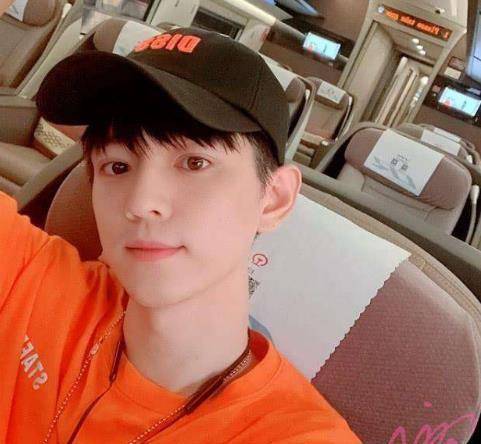 现实生活中比李现还大五岁_grunt_剧中_文苡帆