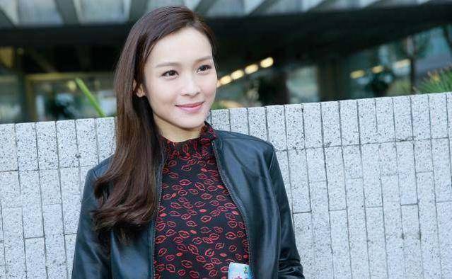 李佳芯,一个演了《夸世代》,《盲侠大律师》和《与谍同谋》港剧的新晋