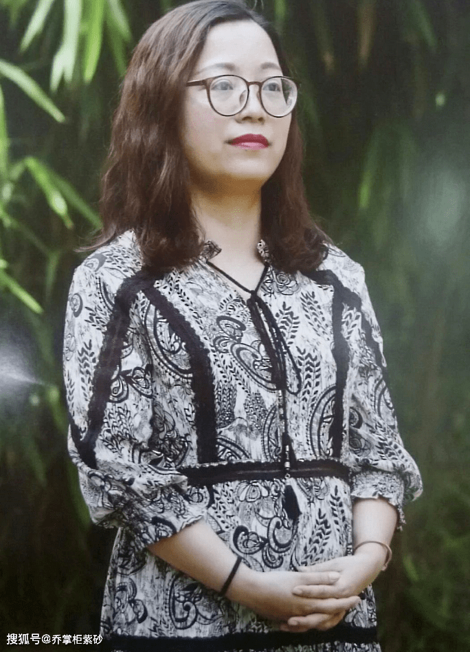 乔掌柜紫砂宜兴:助工 吴敏,"宝藏老师",精致全手工紫砂壶_作品_市场