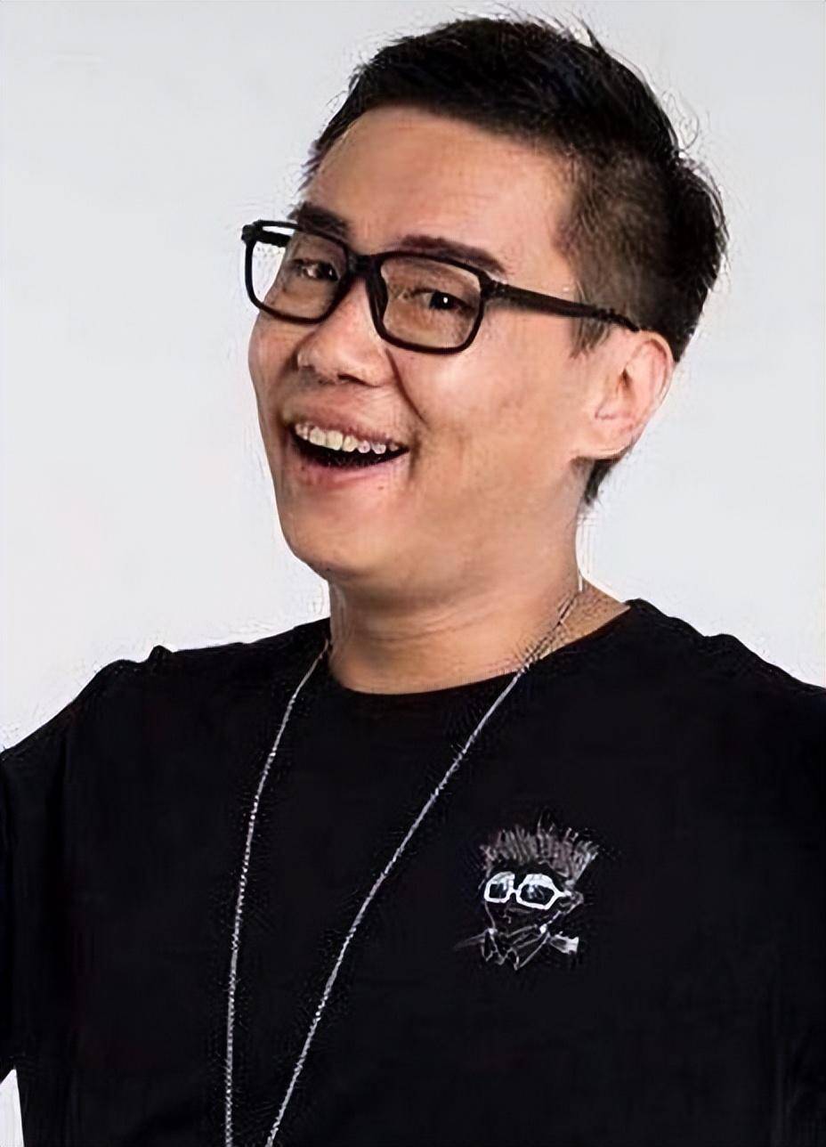 品城记姚大秋:17岁和周星驰拍电影,从广东电视台出走成网红_姚旭_节目