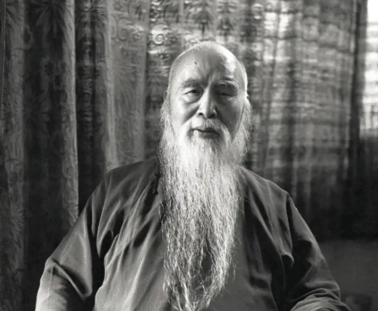 于馆微阅读|于中令忆父于右任:每晚占据父亲书桌1小时_陕西_计算机_中国