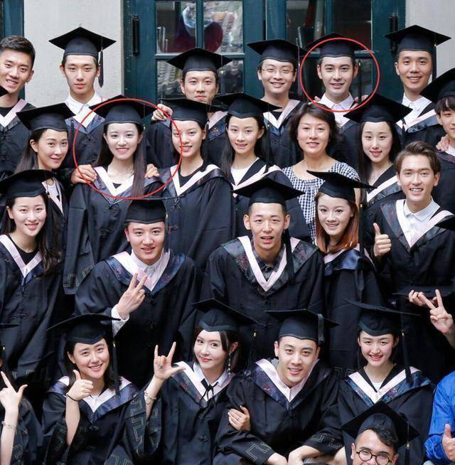 小魔仙严莉莉跟班,主演《绝代双骄》却被梁洁压番_梁婧娴_苏樱_胡一天