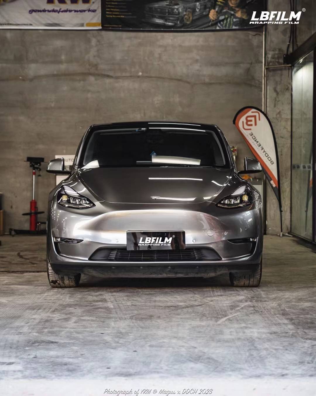 特斯拉modely-lb改色膜液态金属银,酷炫科技感银色系_搜狐汽车_搜狐网