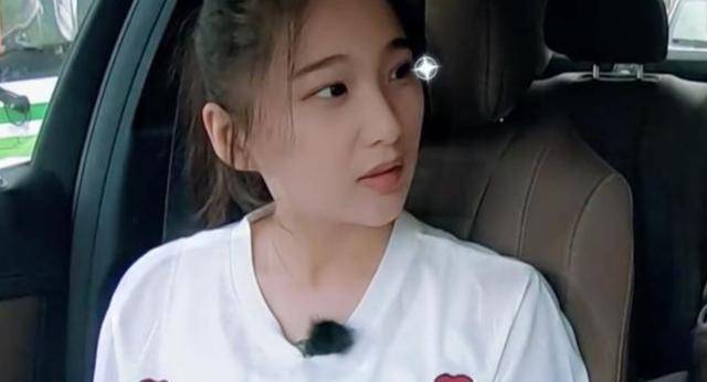 从可爱到"真作",戚蓝尹是怎么"糊"的?