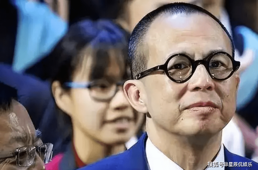 李泽楷身价倍涨,三个儿子保她一辈子富贵_集团_杨受成_因为