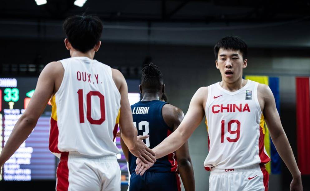 世青赛最新战报:69比92,中国男篮难敌美国,最强国青未来可期_王浩然