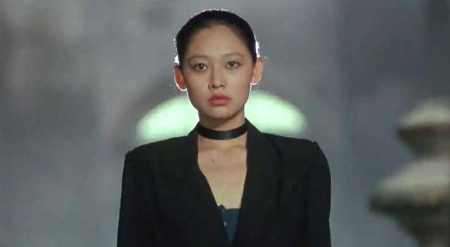 所以对待这部《黑楼孤魂》我们也要尽量保持同样的态度.