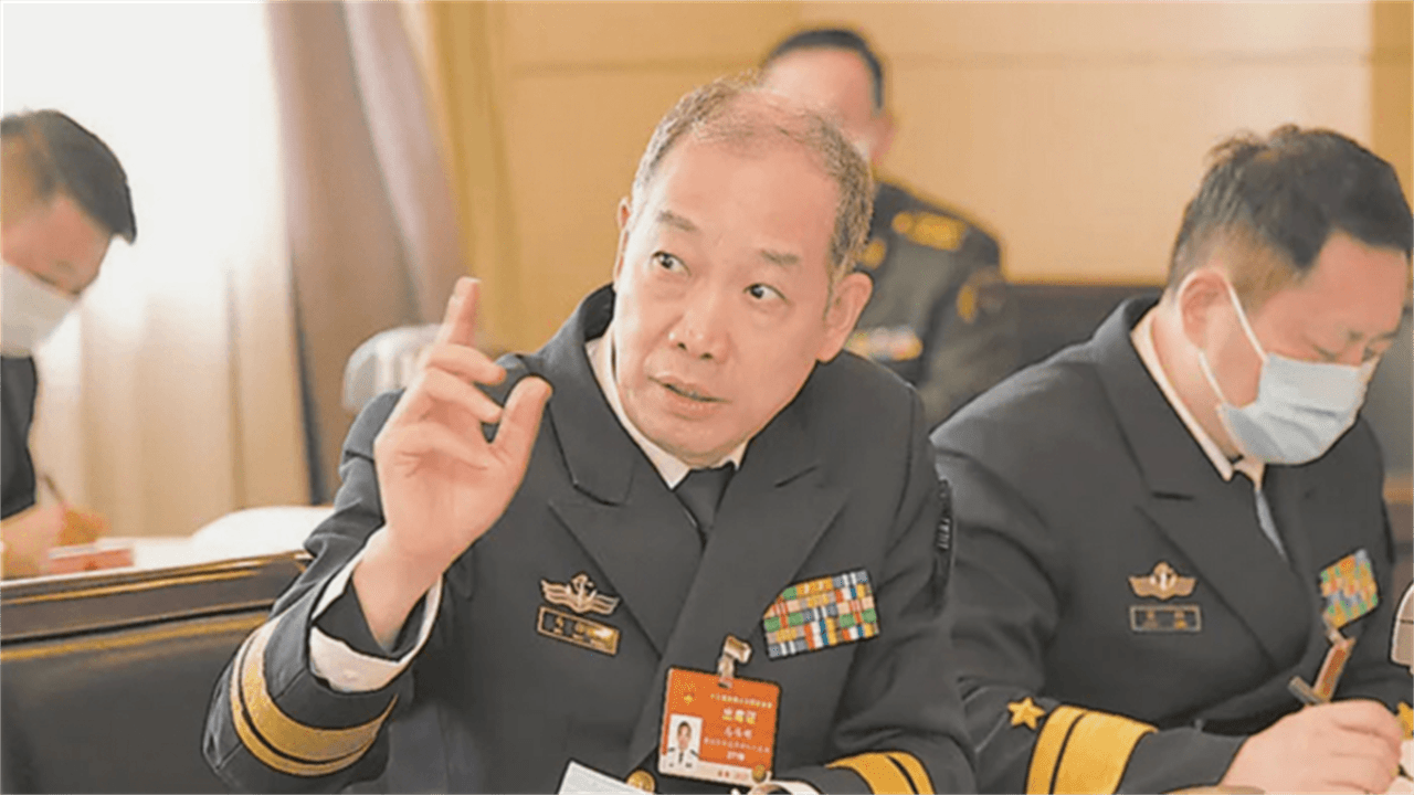 一舰单挑整个航母编队,中国构想"超级战舰",美国跟还是不跟_马伟明