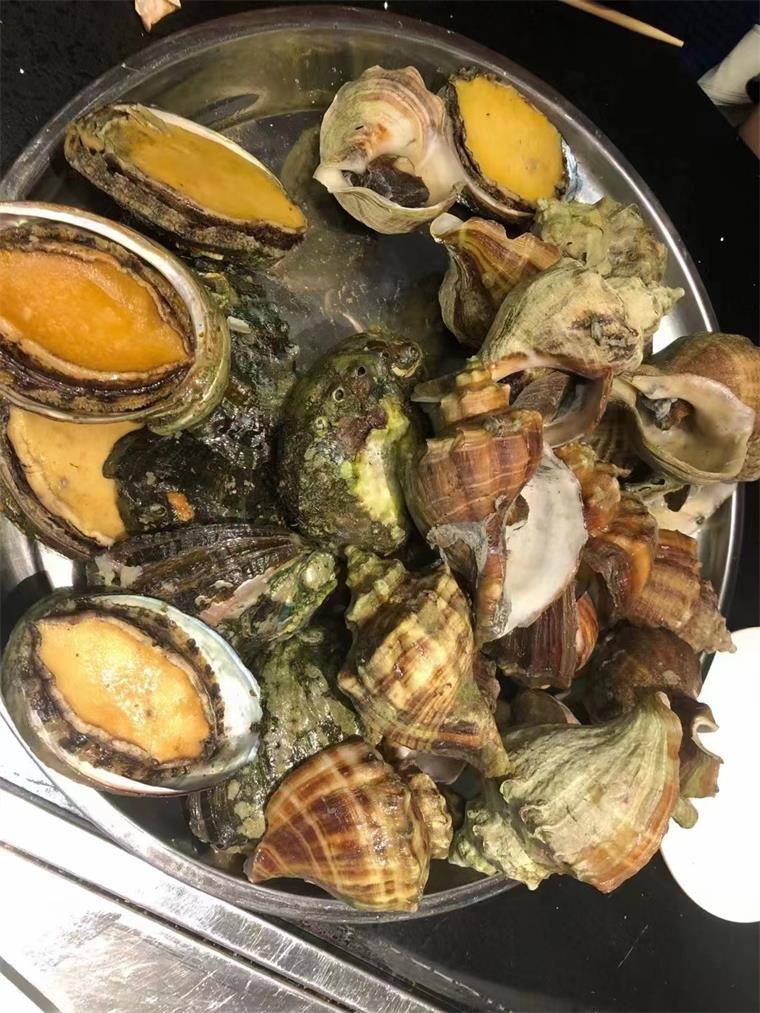 辽宁大连长海獐子岛新金港酒店,老字号渔家院,海鲜大咖真鲜灵!