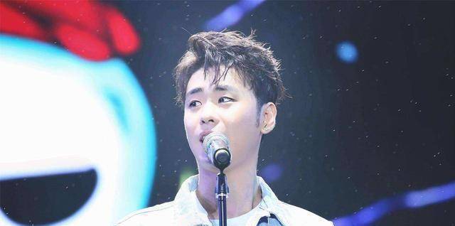 张云雷860万亚太夺冠,秦霄贤紧随其后,老郭又要笑了_郭德纲_相声_演出