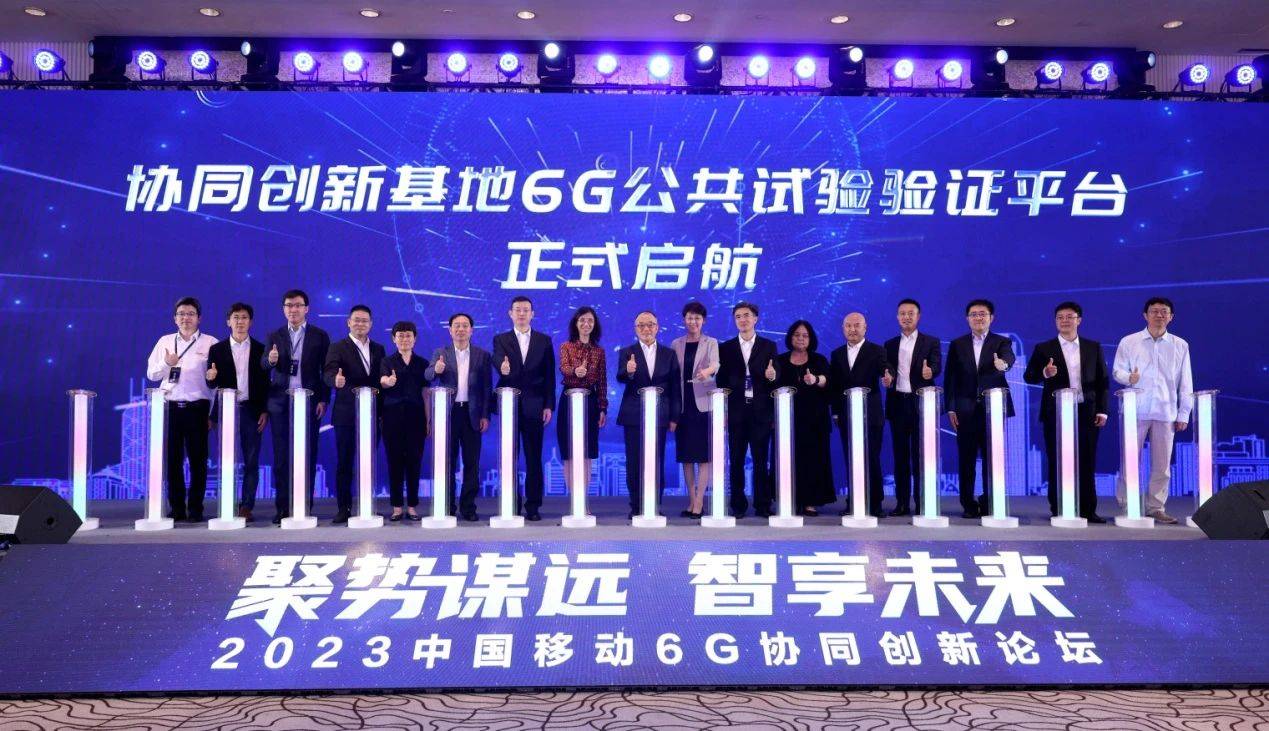数智驱动 百业共荣！亚信科技精彩亮相2023 MWC上海展