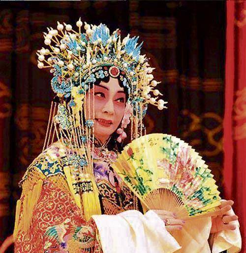 培养了许多优秀的梅派传人如魏海敏,李胜素,胡文阁,董圆圆等人已经成