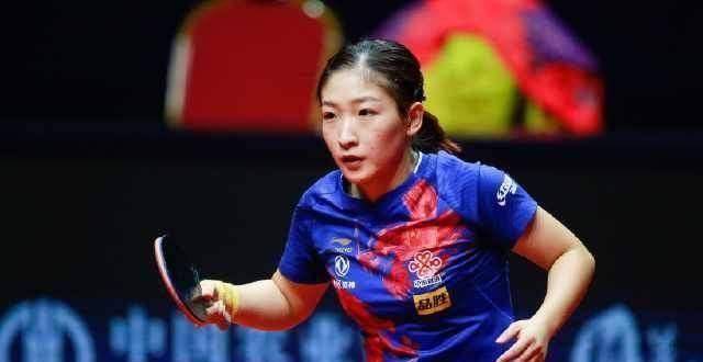 刘诗雯人品球迷俱佳,为锻炼小将朱雨玲故意被朱雨玲横扫_比赛_对手_女