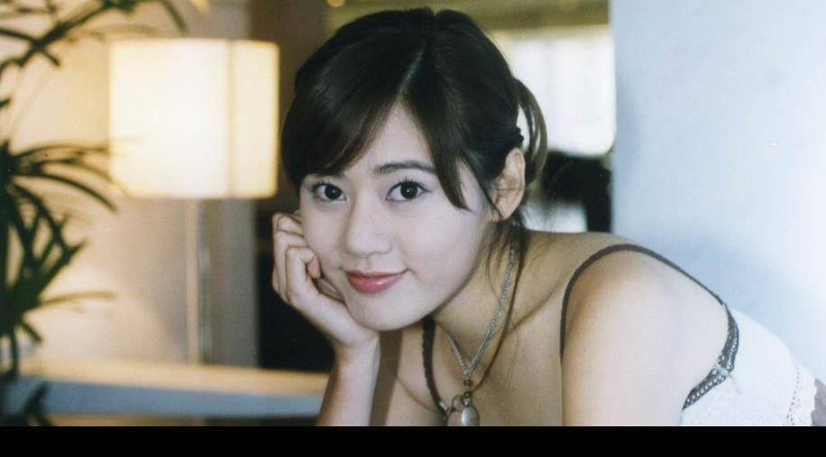 而秋瓷炫当年和彭于晏合拍《恋香》后