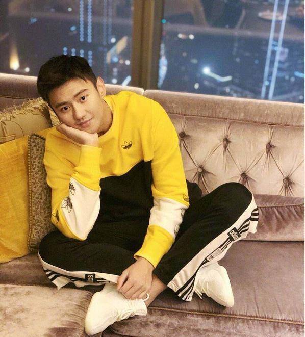 男友一起秀恩爱,所以到底是不是林希妤也成了谜,不知道是不是被宁泽涛