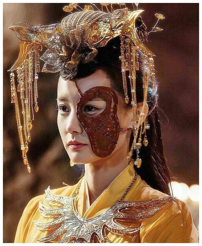 古装戴面具的六大女星,赵露思宋祖儿可谓是五花八门,付枚最惊艳_剧中