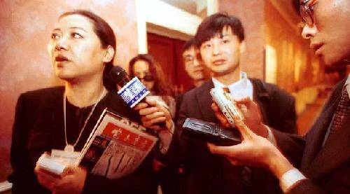 "打工女王"吴士宏:从护士逆袭为年薪2亿的总裁,这个