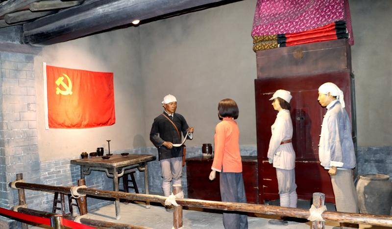 太原市十堰商会开展庆祝"七一"主题活动_刘胡兰纪念馆_革命_文水县
