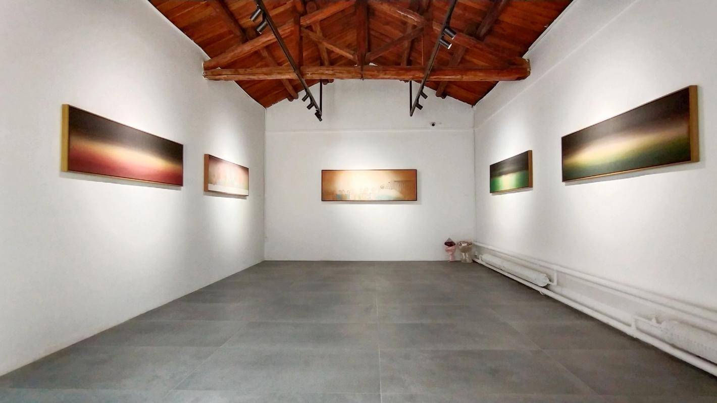 王宏州个人作品展"泛泛floating"在北京798尚尊画廊成功举办_艺术