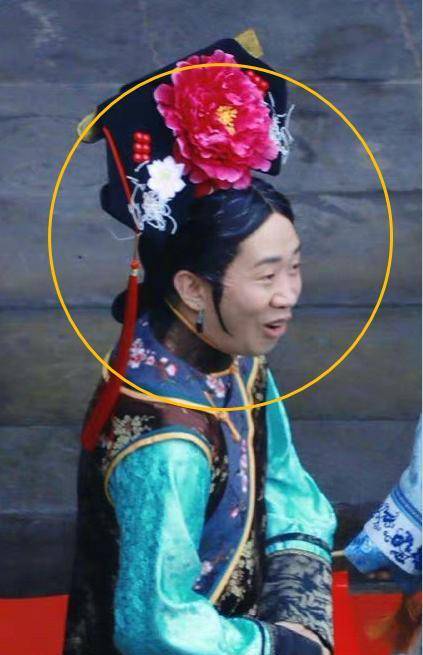 杨紫装扮紫薇太出彩,看到杨迪的容嬷嬷造型,真是让人笑喷了