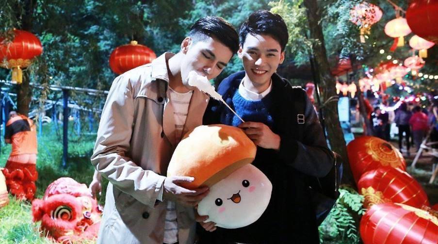 其实许多耽美女孩知道龚俊这个人是在网剧《盛势》里,他饰演的妖儿