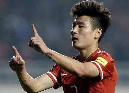 德甲劲旅求购武磊被天价转会费吓退武磊的留洋梦已经破灭?