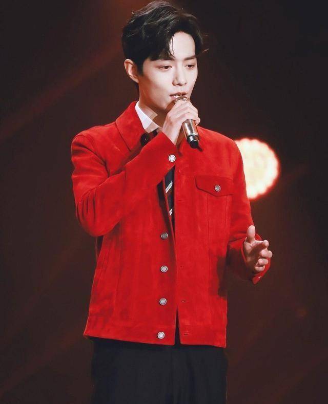 粉丝分享"入坑"趣事,和喷肖战演技的网友杠上,得到对方的道歉_事情