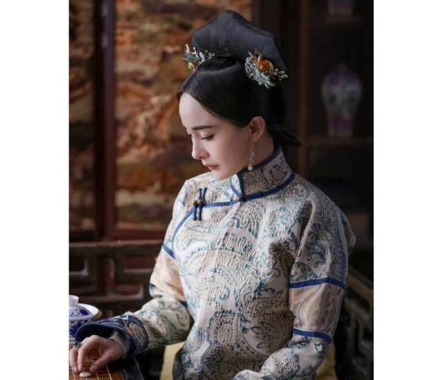 《遇见天坛》清宫造型,baby粉装美过杨幂,热巴男装着实气质_角色_颜色