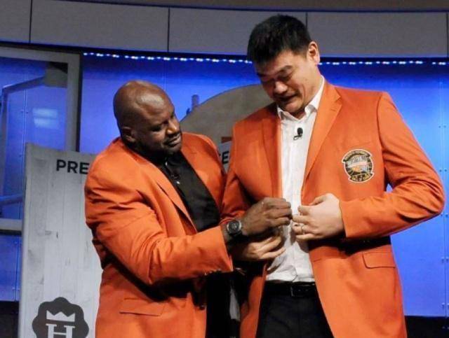 巅峰时期的姚明有多强?奥拉朱旺接班人!