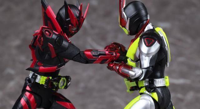 假面骑士02伊兹版shf手办实物详解造型很完美身材五短是硬伤_体型