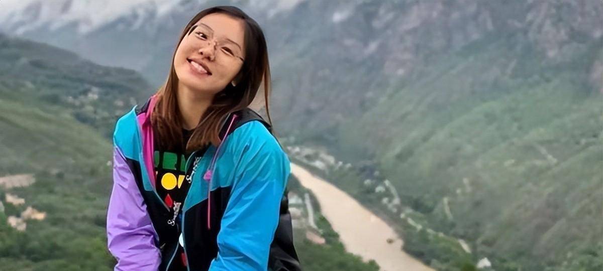 我们女篮的颜值担当,球场之上的篮板痴妹,宝藏女孩张茹_篮球_比赛