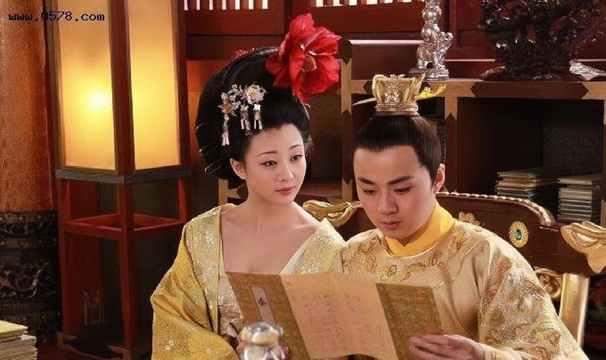 武则天跟随李世民12年未孕,嫁给李治后却为何连生六子?