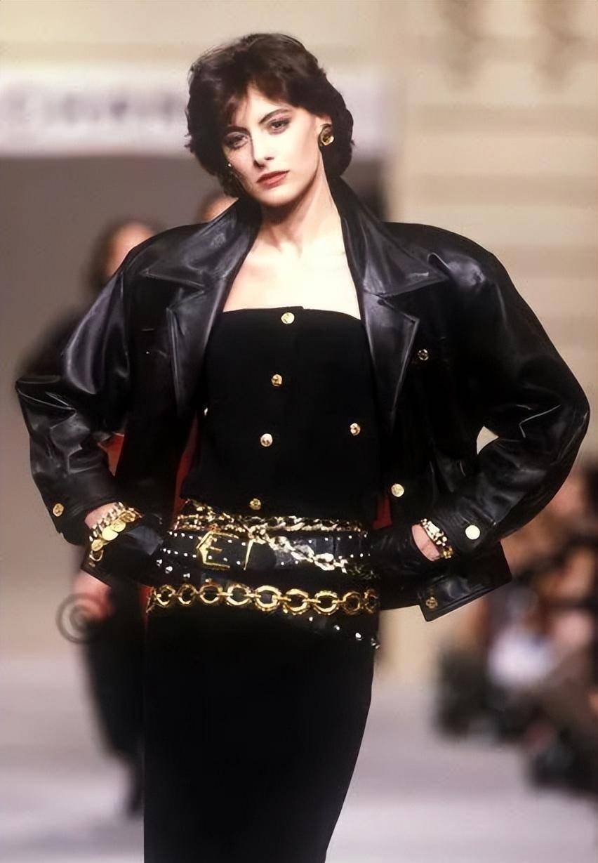 巴黎最时尚的女人,老佛爷几十年来深受喜爱,让香奈儿