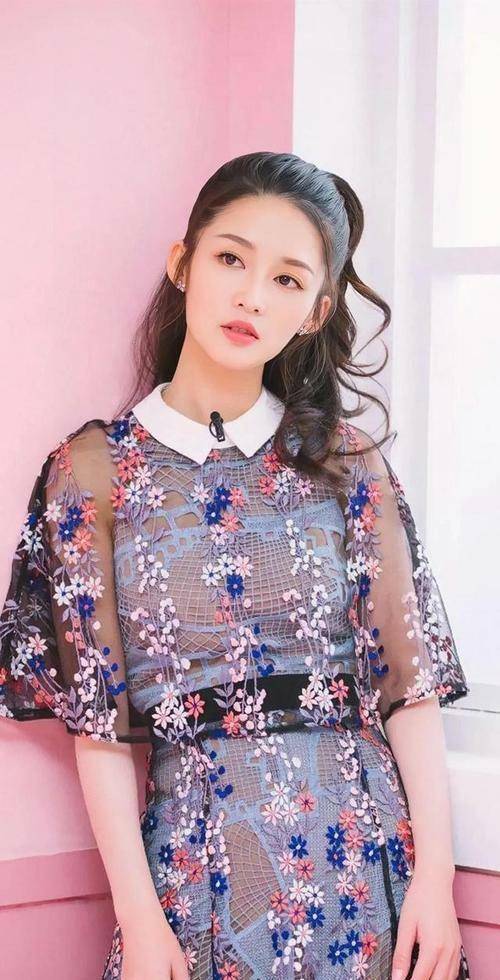 王一博李沁合作《光明之路》,女主是男主的救赎也是他的一生挚爱_沈近