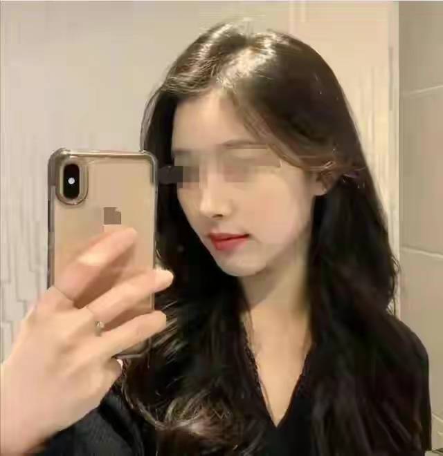 漂亮幼师将偷腥视频误发到业主群,跪求群主解散群,因老公也在群里