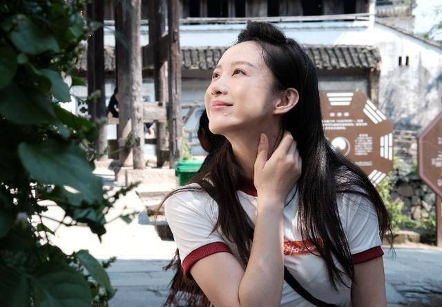 张静静:毕业于上戏,被李安欣赏,现只能在《三十而已》串个场_什么