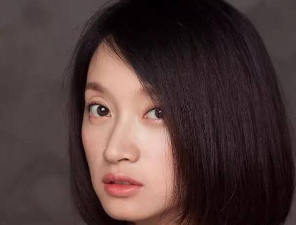 朱亚文承认二胎,妻子孕后素颜似大妈,不化妆理由气死人_沈佳妮_网友