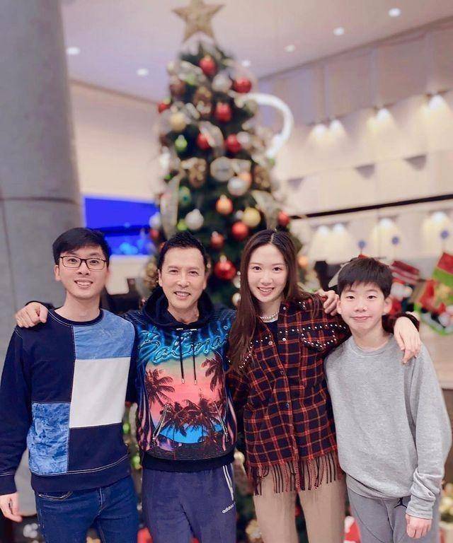 祝福甄子丹生日快乐!返回搜狐,查看更多