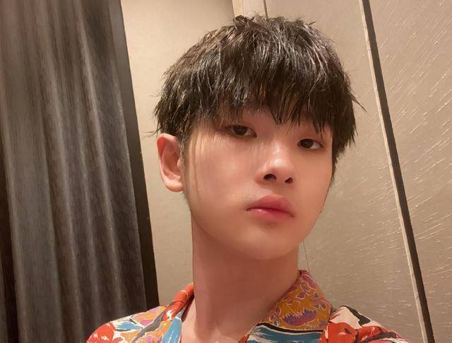 欠债上亿至今未还,本人富二代人设深入人心_夏之光_网友_周勇