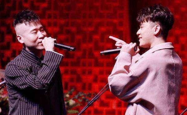 张云雷又惹事了?拿顶尖前辈开黄腔,官方批评:做戏先做人!