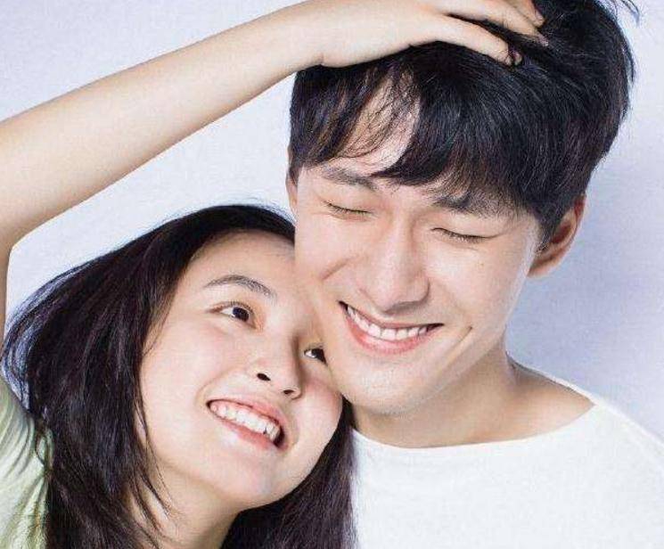 正常恋爱结婚,张雨剑回应并承认已经有女儿,并不提及吴倩名字.