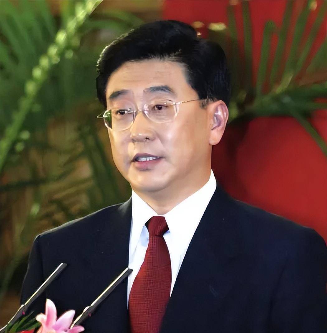 他54岁任北京市市长,五年后任山西省省长,为何两次引咎辞职?