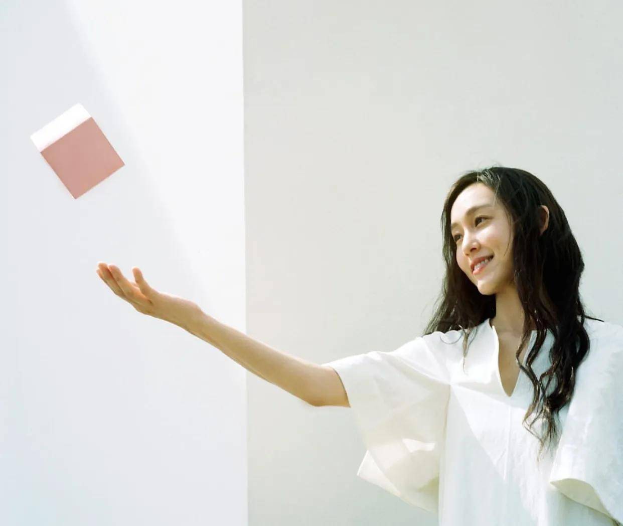 歌手范玮琪在经历过口罩失言事件后,好不容易在今年宣布9月将举行"