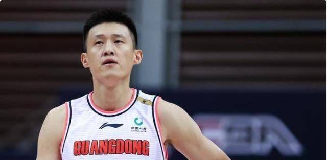 赵岩昊挨肘反遭驱逐,两队有望引爆联赛新风潮,周鹏晒休闲新动态_山西