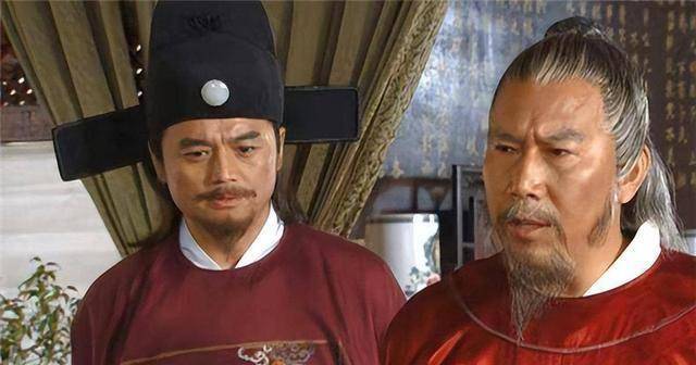 朱元璋决意要杀刘伯温,刘伯温高呼有个字不会写,最终保住性命_胡惟庸