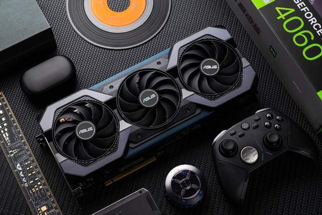 次元新锐畅玩3A 华硕巨齿鲨RTX 4060显卡测评